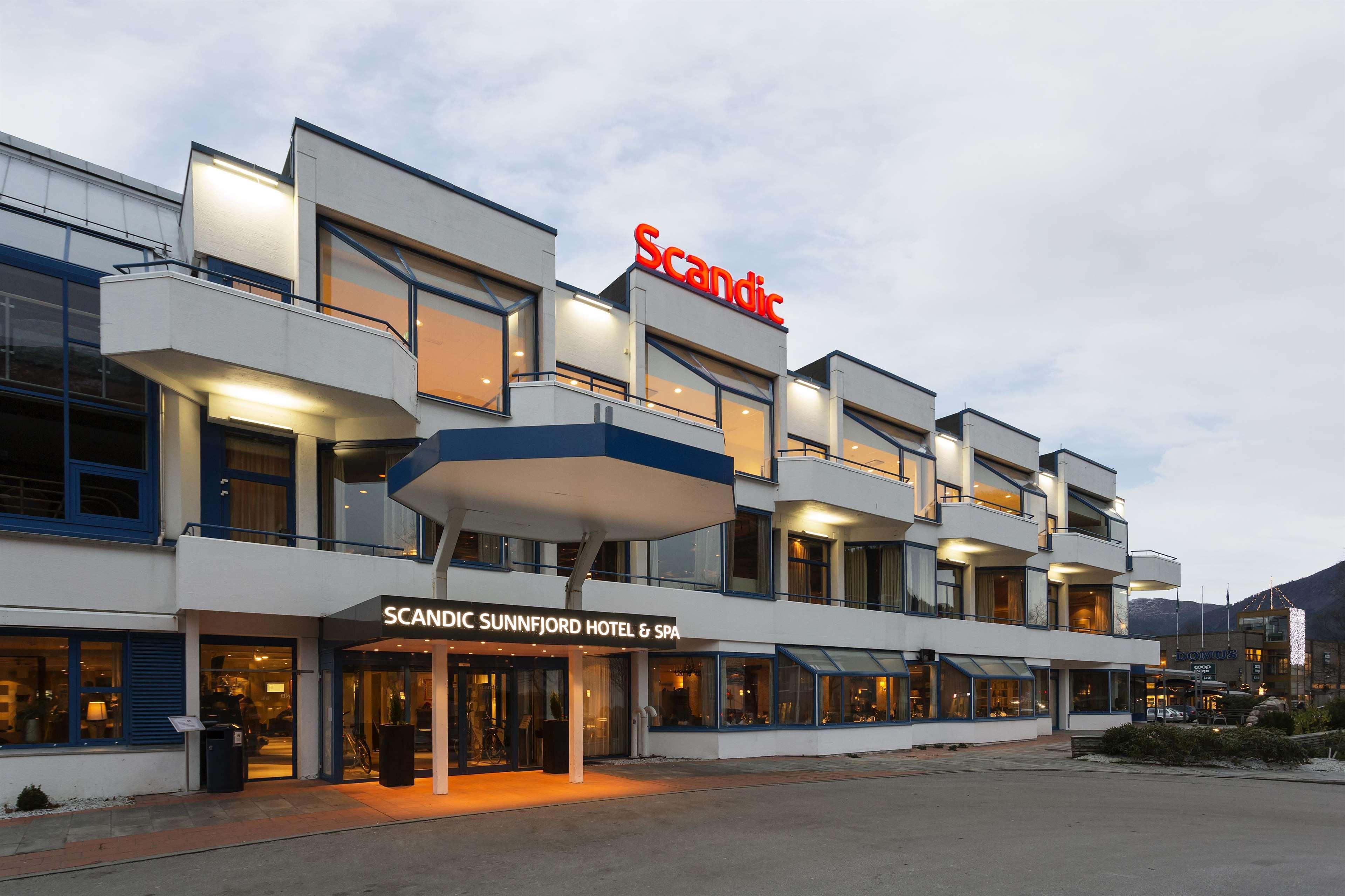 Scandic Sunnfjord Hotel & Spa Førde Extérieur photo