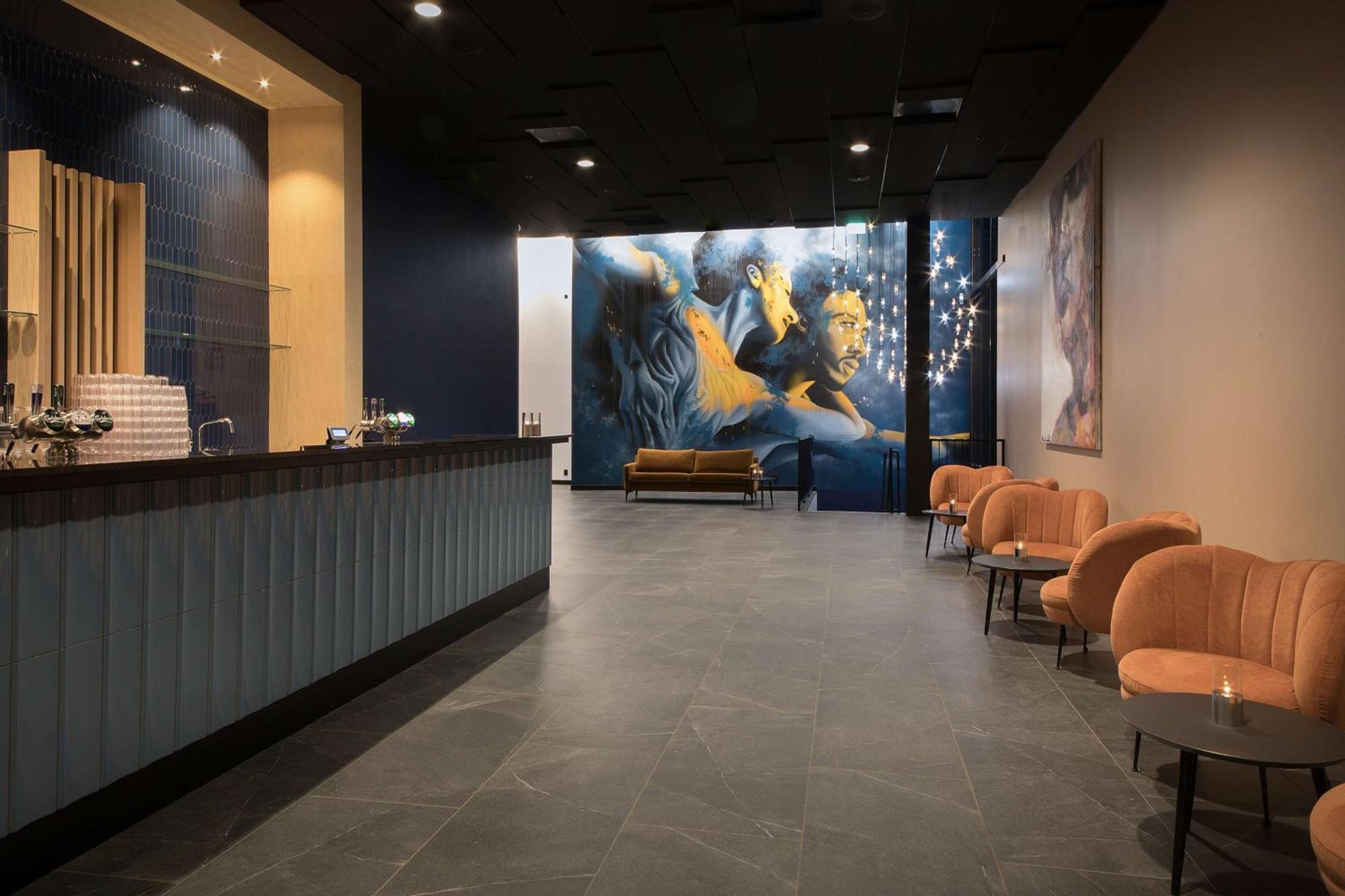 Scandic Sunnfjord Hotel & Spa Førde Extérieur photo