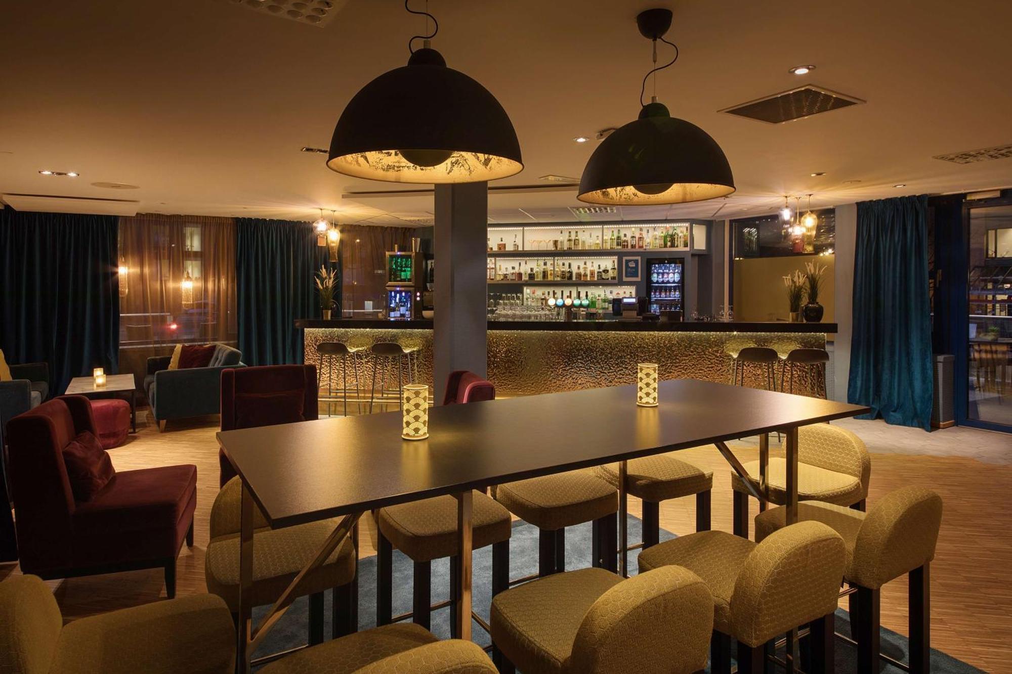 Scandic Sunnfjord Hotel & Spa Førde Extérieur photo