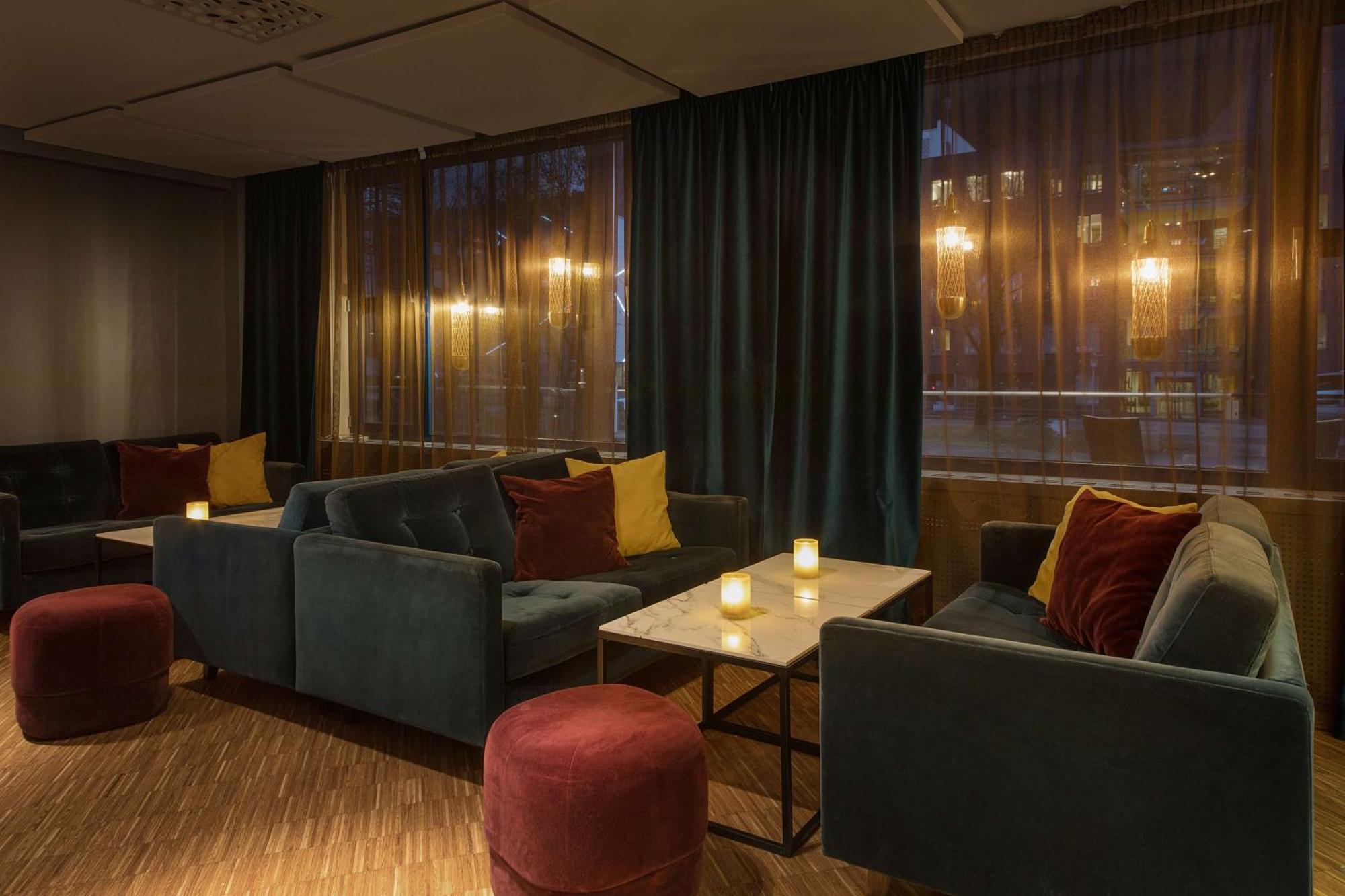 Scandic Sunnfjord Hotel & Spa Førde Extérieur photo