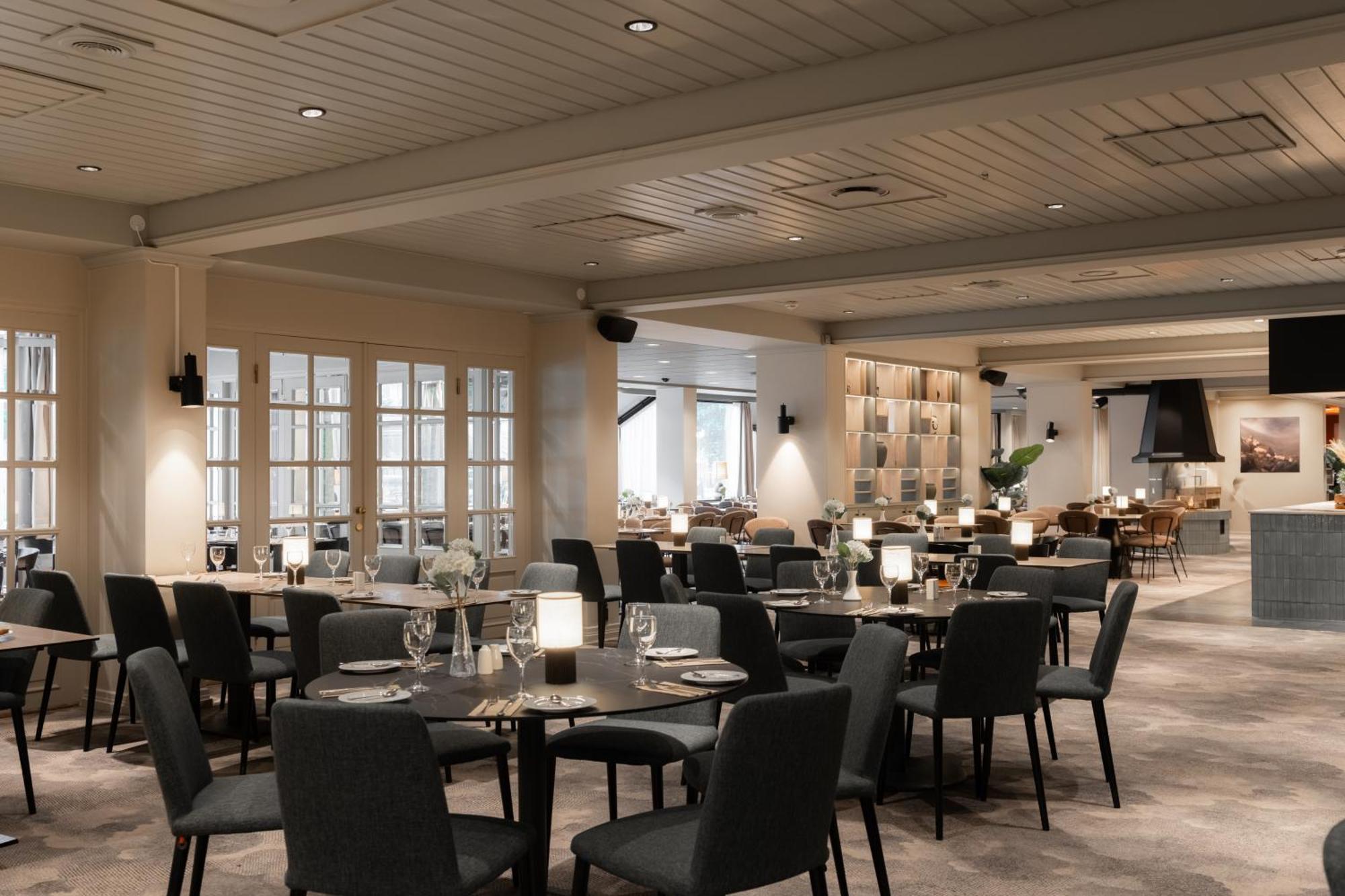 Scandic Sunnfjord Hotel & Spa Førde Extérieur photo
